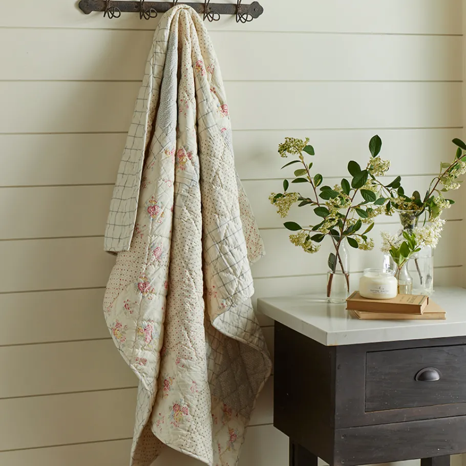 Quilts & Matelasses<Taylor Linens Clovelly Block Party Quilt