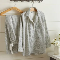 Pajamas<Taylor Linens Dotted Vine Pajama Set