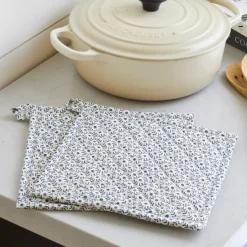 Pot Holders<Taylor Linens Dotted Vine Pot Holders