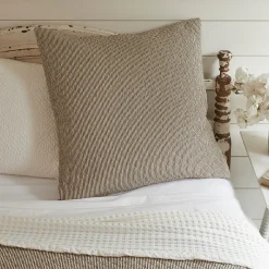 Shams<Taylor Linens Farmhouse Quilted Sham