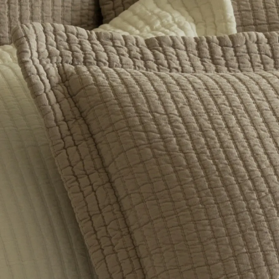 Shams<Taylor Linens Hudson Natural Sham