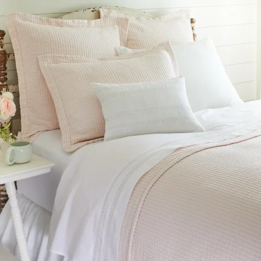 Littles | Crib Quilts & Sheets<Taylor Linens Hudson Petal Crib Matelasse