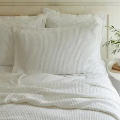 Quilts & Matelasses<Taylor Linens Hudson White Matelasse