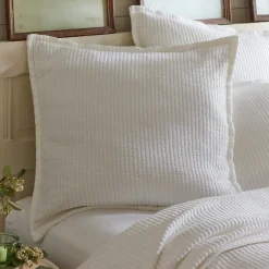 Quilts & Matelasses<Taylor Linens Hudson White Matelasse
