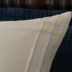 Seaside | Camps & Cottages<Taylor Linens Indigo Anchor on White Linen