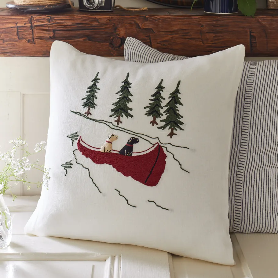 Camps & Cottages<Taylor Linens Labrador Canoe Porch Pillow
