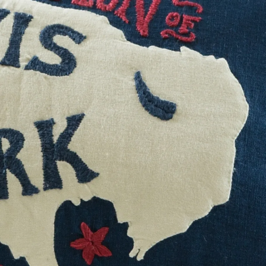 Americana Embroideries<Taylor Linens Lewis and Clark Pillow