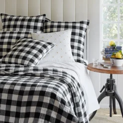 Quilts & Matelasses<Taylor Linens Parker Quilt