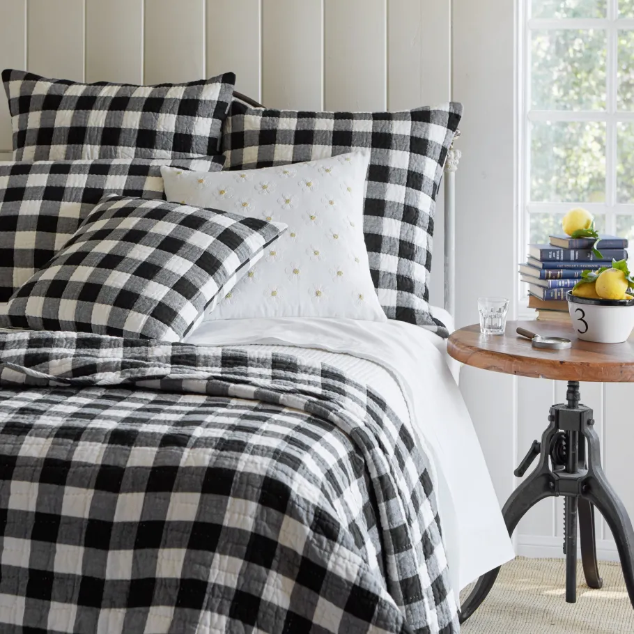 Quilts & Matelasses<Taylor Linens Parker Quilt