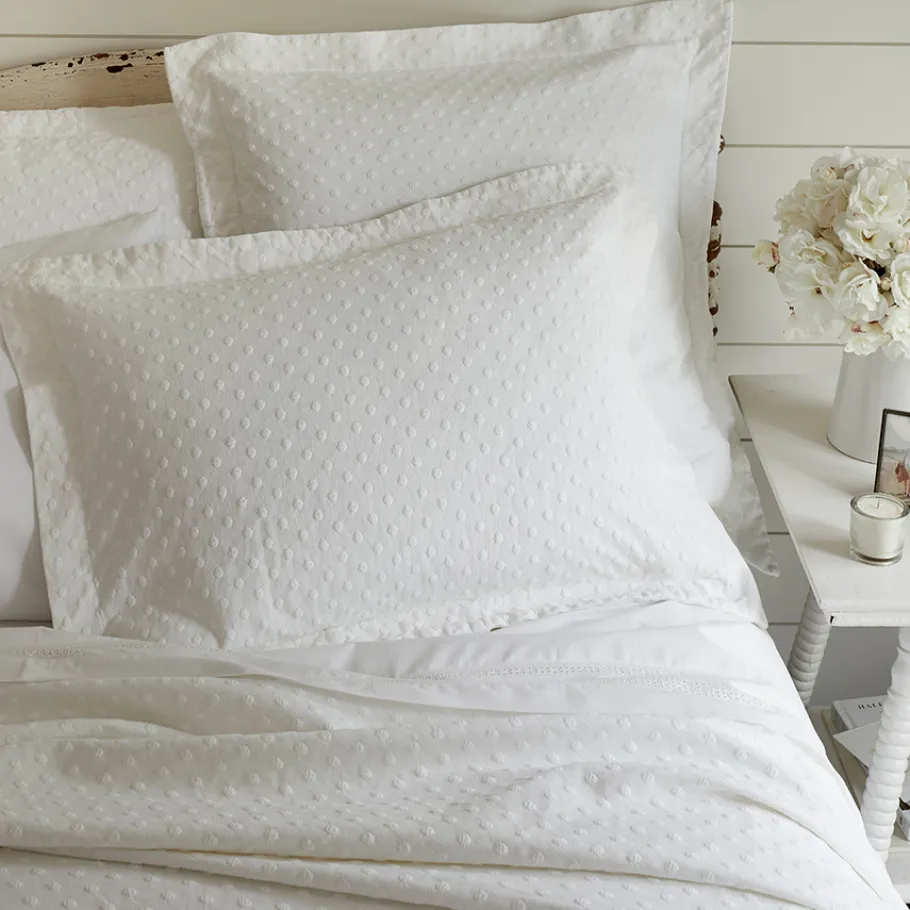 Quilts & Matelasses<Taylor Linens Polka Dot Matelasse