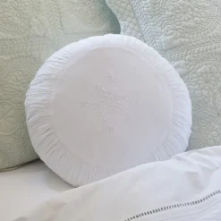 Sentimental Embroideries<Taylor Linens Posie Pillow