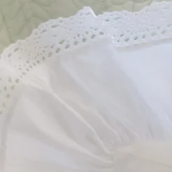 Sentimental Embroideries<Taylor Linens Prairie Crochet Breakfast Pillow