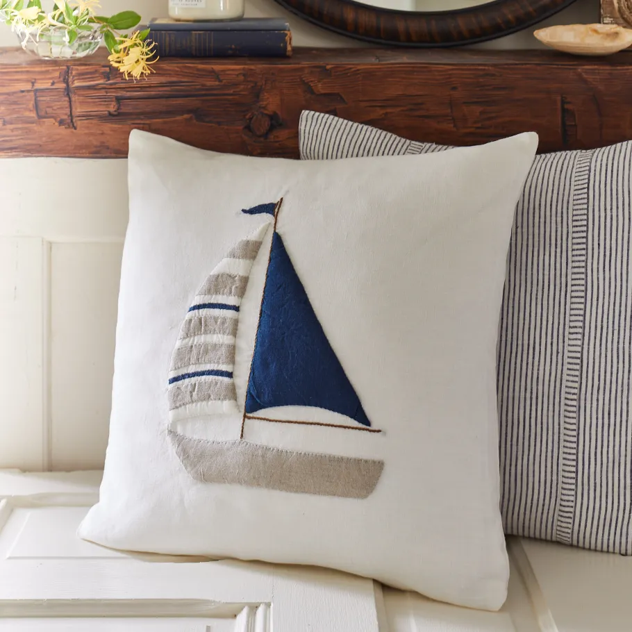 Seaside | Camps & Cottages<Taylor Linens Sailboat Pillow