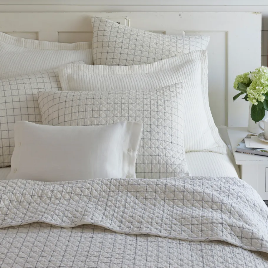 Shams<Taylor Linens Schoolhouse Black Quilted Sham