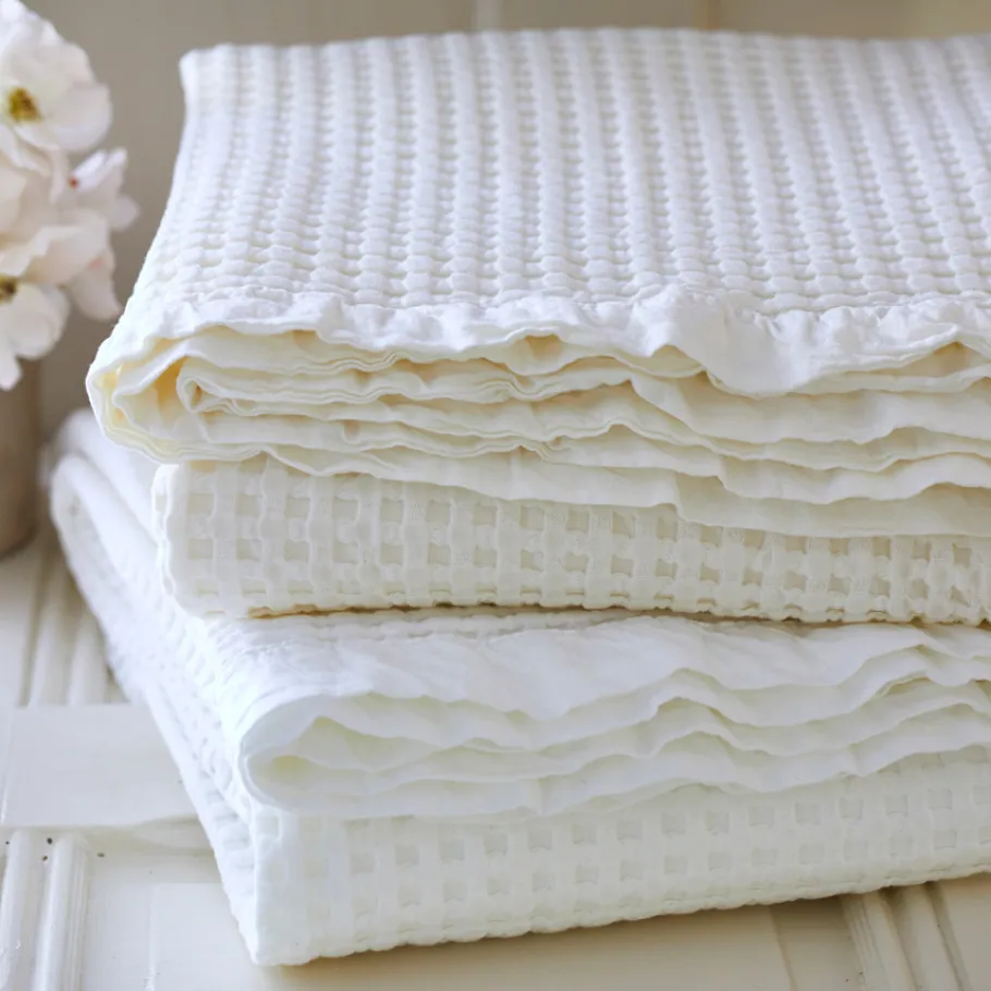 Throws<Taylor Linens Waffle Blanket Cream